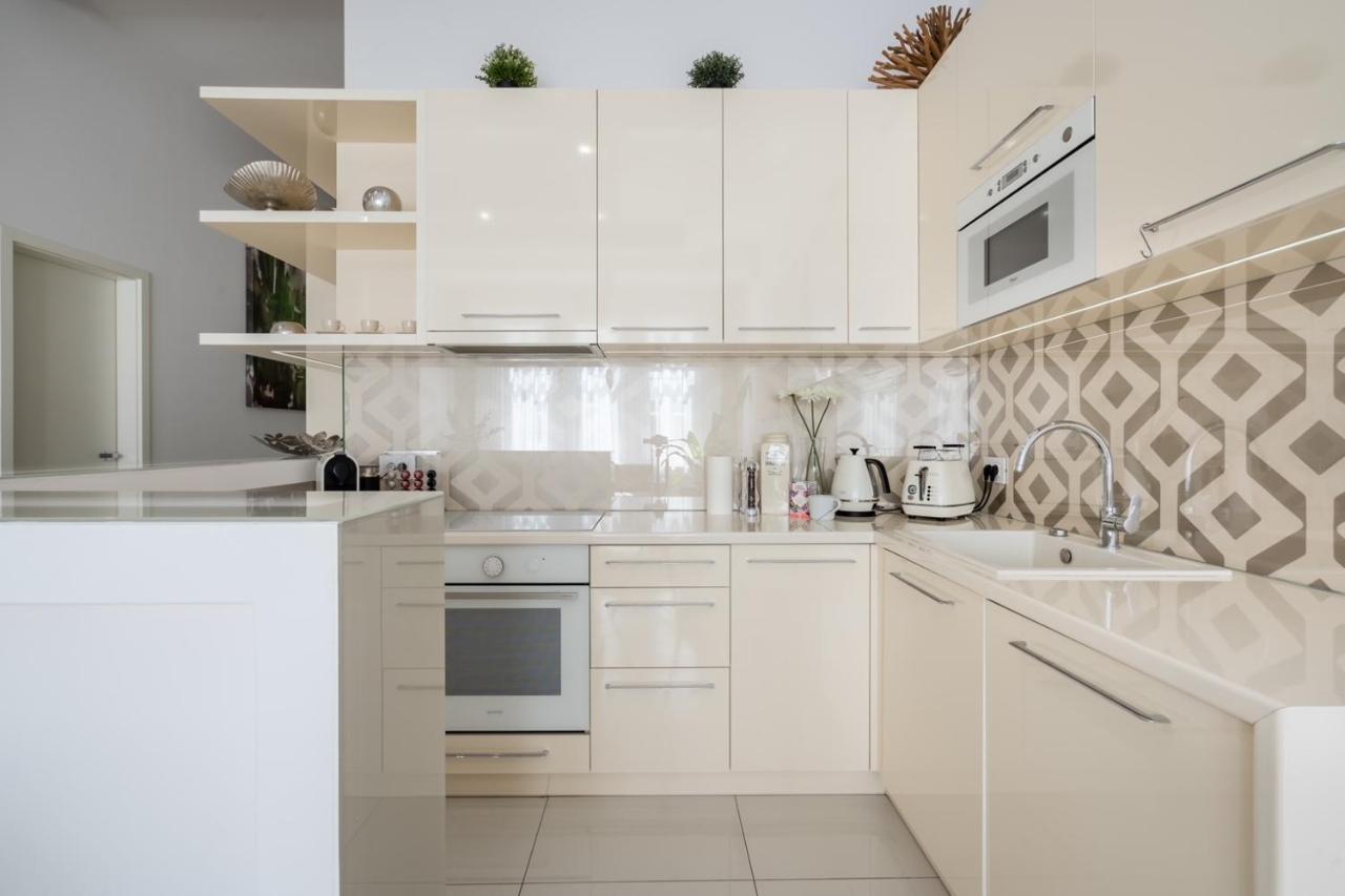 Apartment Beautiful In The Heart Of The
